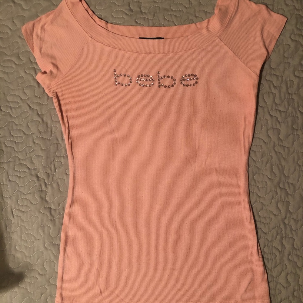 Bebe Logo Short Sleeve U-Neck Pink Tee.